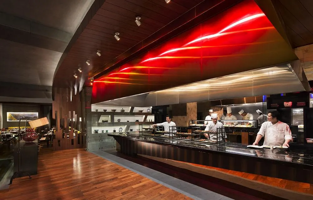 Jw Marriott Hotel New Delhi Aerocity 5*,  India