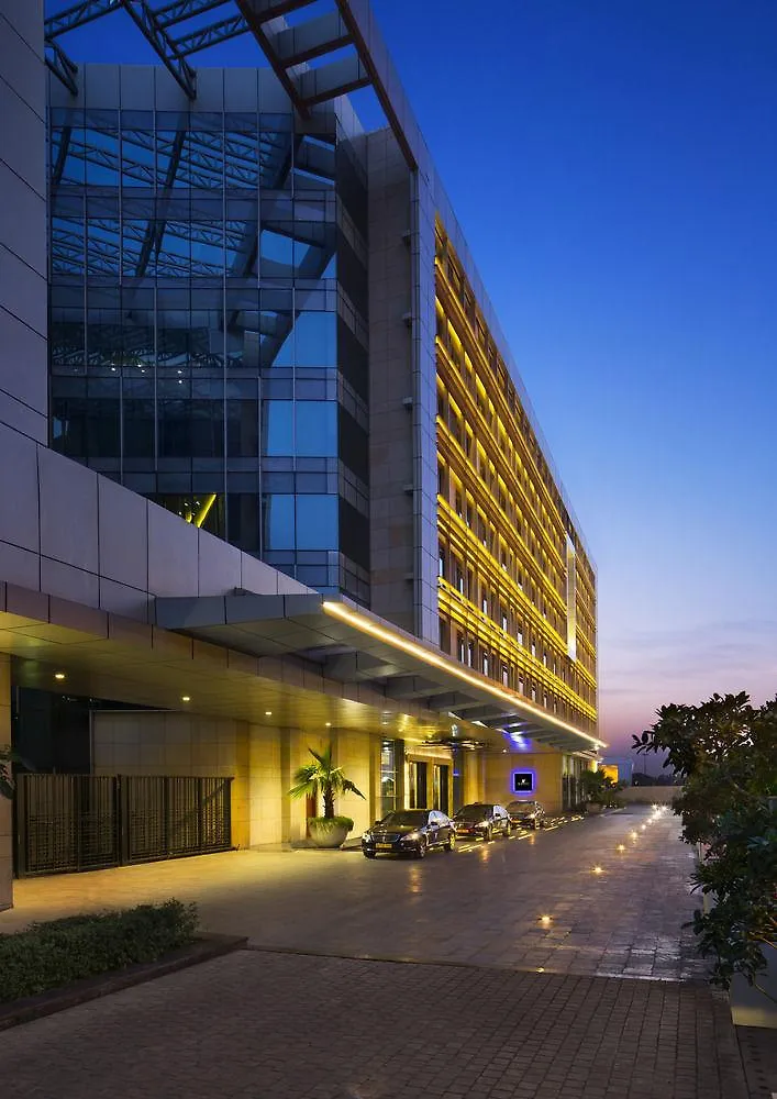 Jw Marriott Hotel New Delhi Aerocity