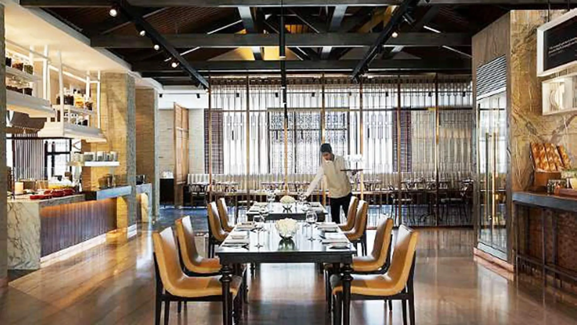 Jw Marriott Hotel New Delhi Aerocity India