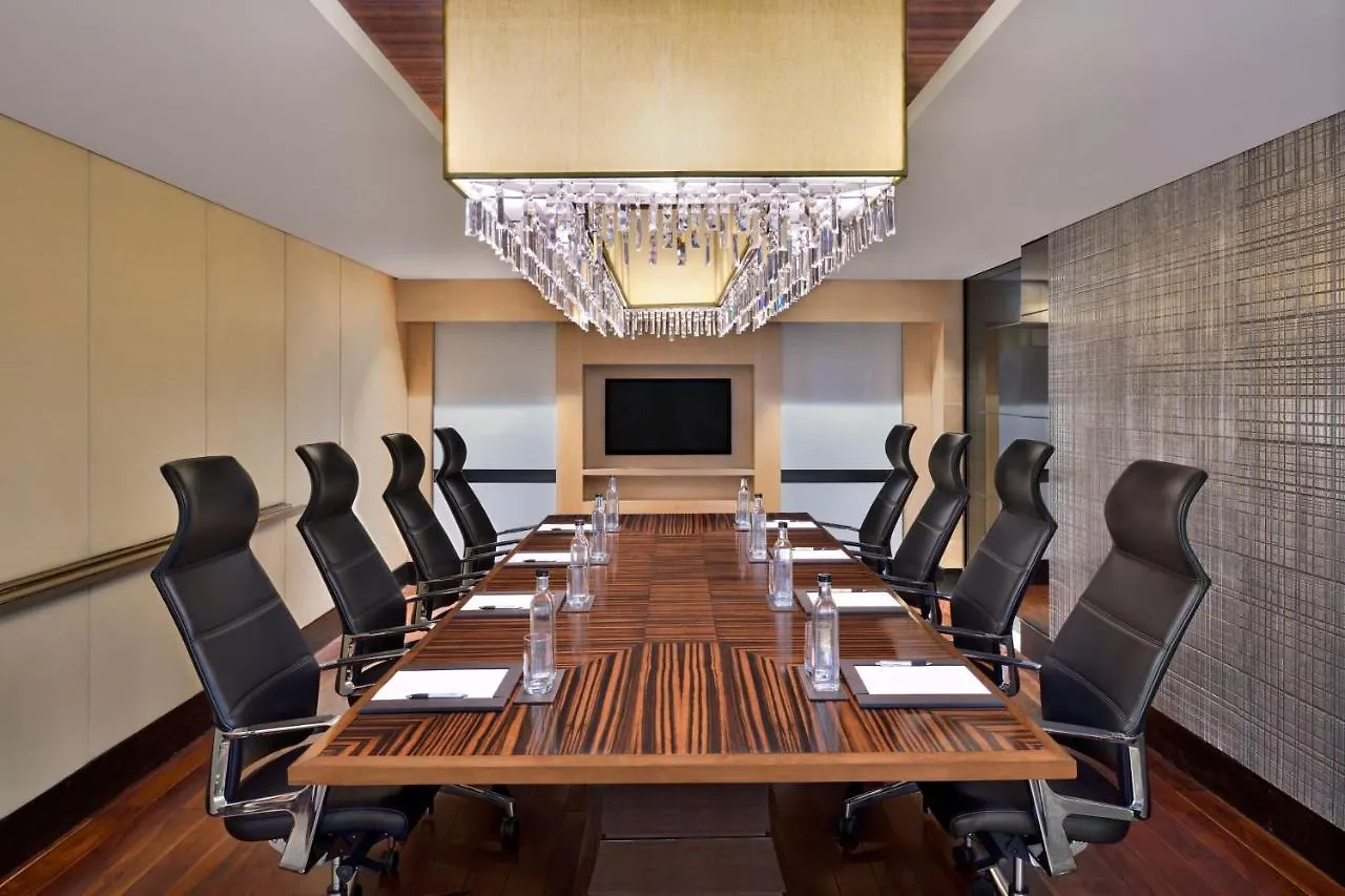 Jw Marriott Hotel New Delhi Aerocity 5*,  India